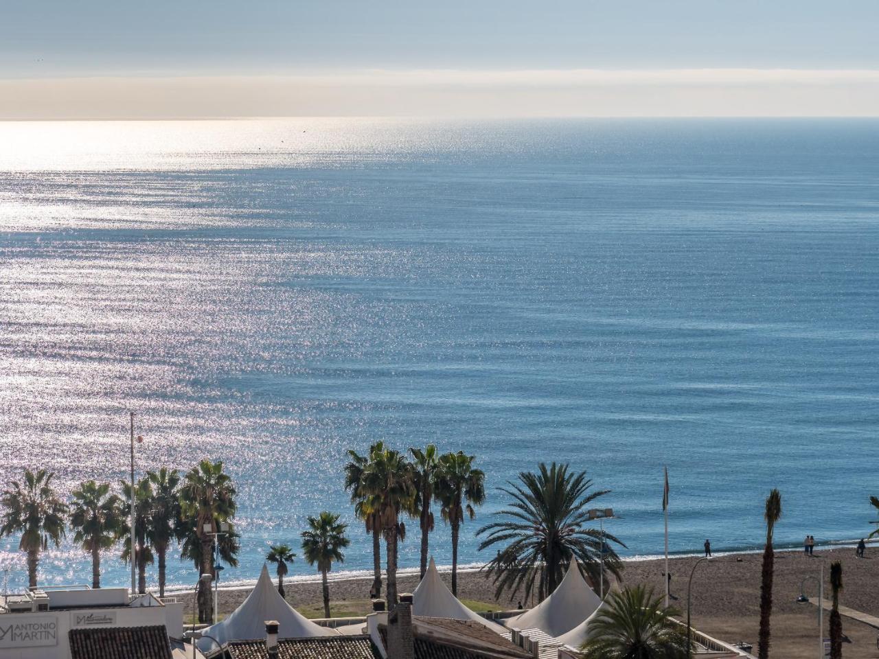 Malagueta Sea View - Premium Apartment マラガ エクステリア 写真